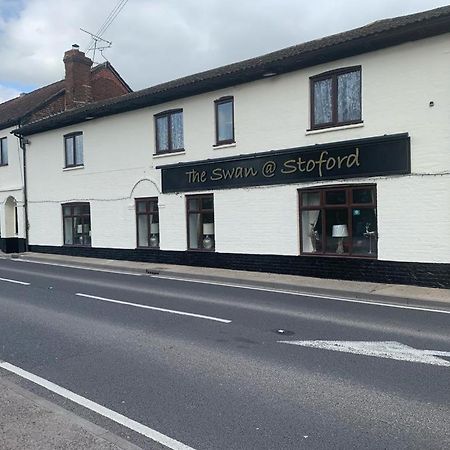 The Swan Inn Salisbury Wilton  Dış mekan fotoğraf